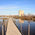 En Camargue Proche De La Climatise Apartament *